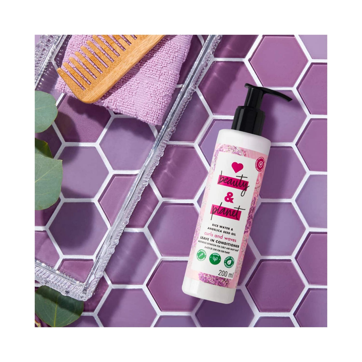 Love Beauty & Planet Rice Water & Angelica Seed Oil Leave-In Conditioner (200ml)