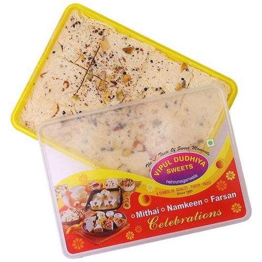 Soan Papdi - Delicious & Sweet, Dessert