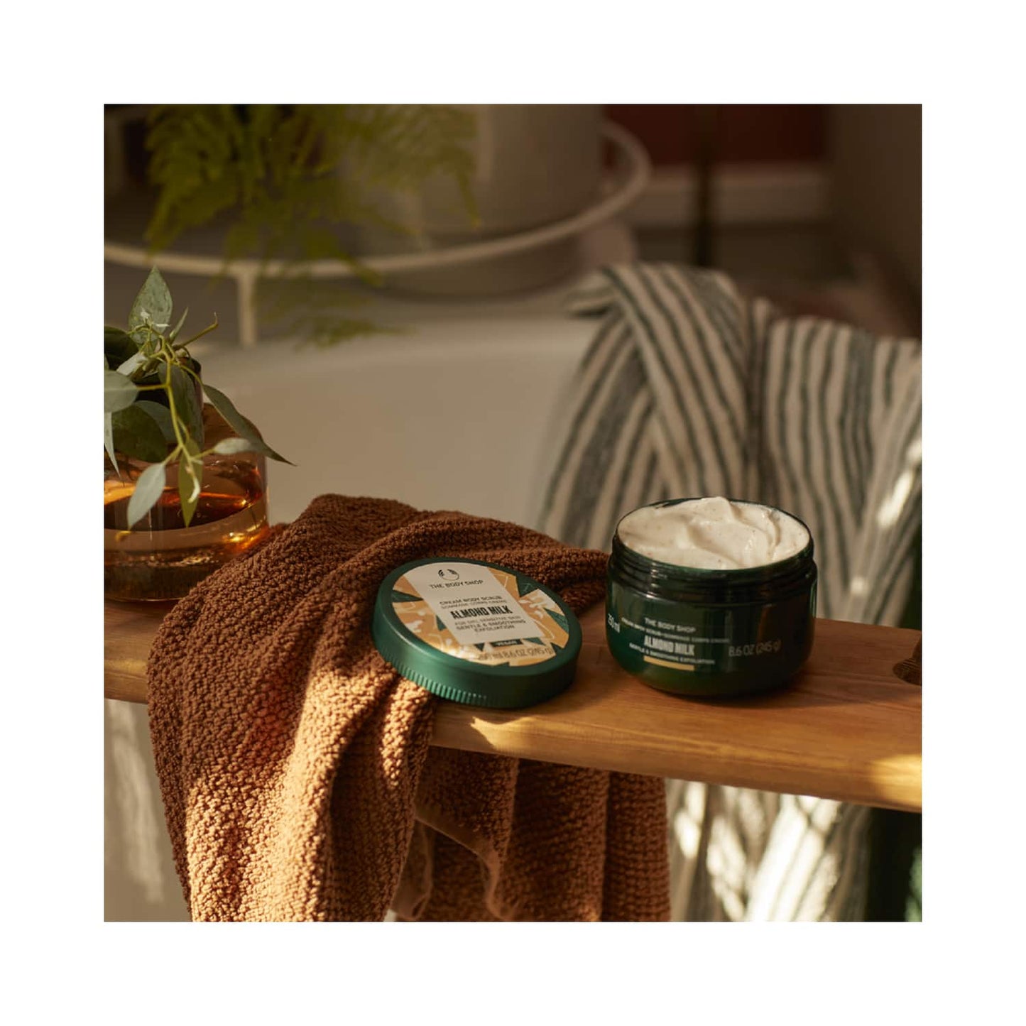 The Body Shop Almond Milk And Honey Body Scrub (250ml)