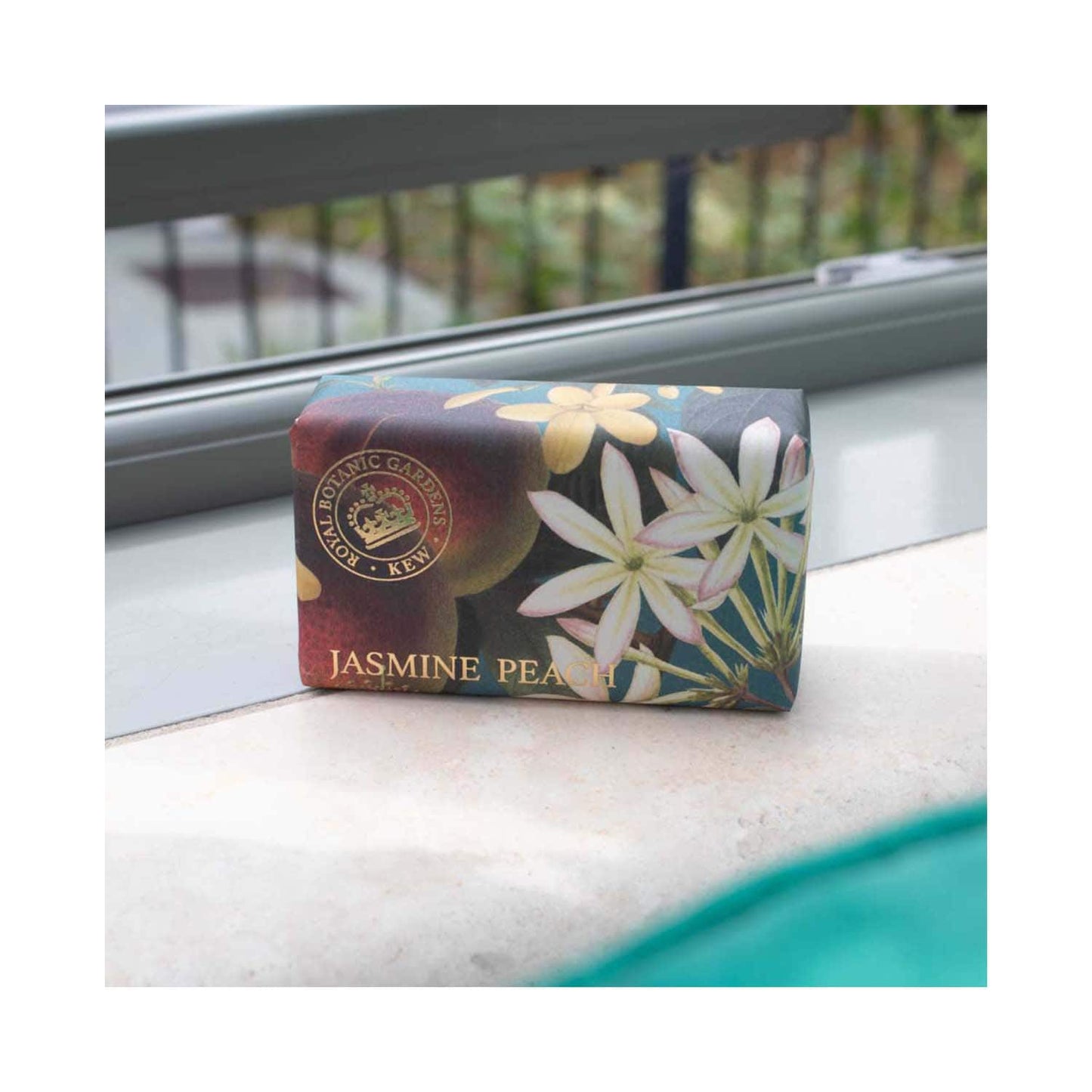 The English Soap Company Royal Botanic Gardens Kew Jasmine Peach Soap (240g)