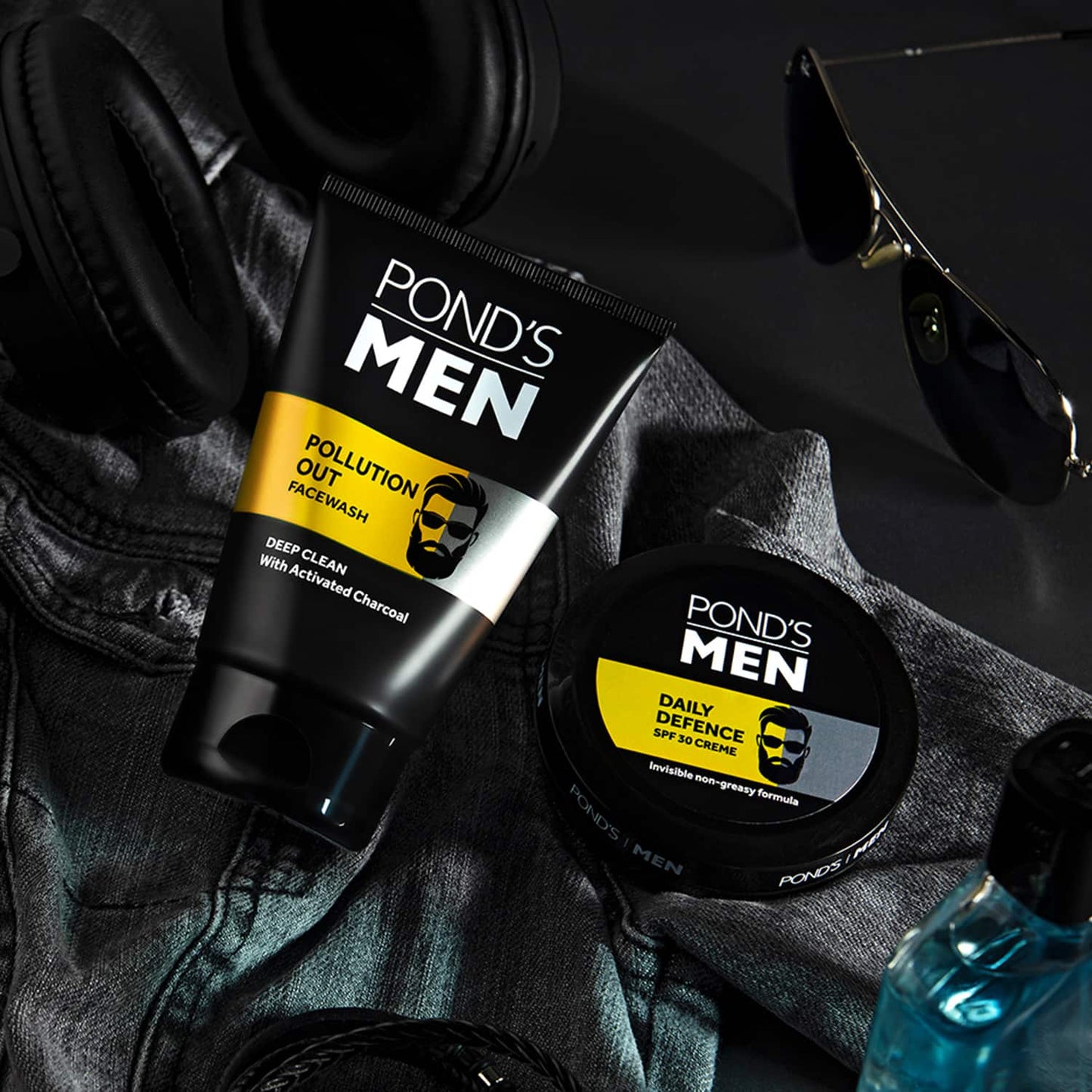 Pond's Men Pollution Out Activated Charcoal Deep Clean Facewash - (50g)